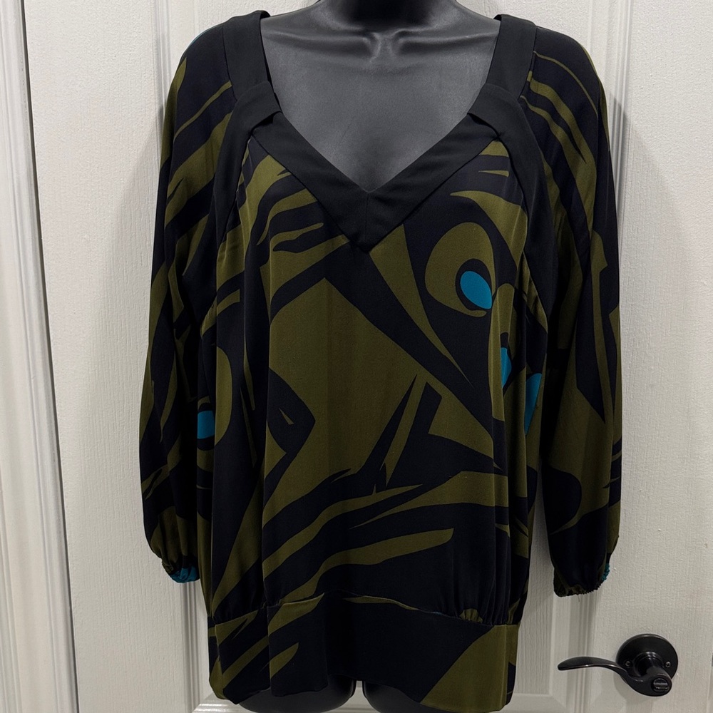 Diane Von Furstenberg (DVF) Black and Green Silk Top